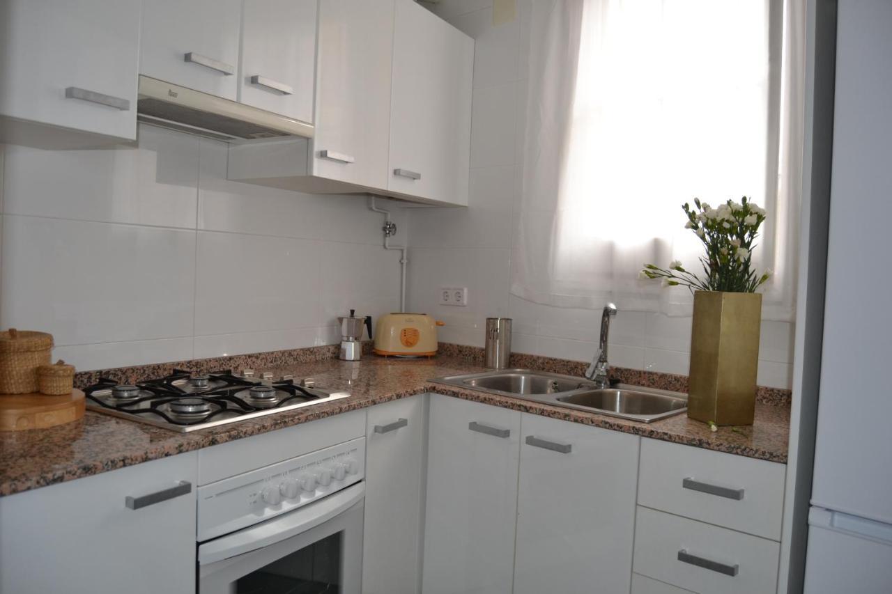 Santa Rosa, Balcon De Barcelona Lägenhet Esplugues de Llobregat Exteriör bild
